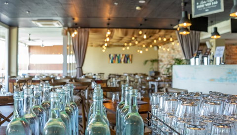 Mullaloo Beach Hotels & Apartments - Accommodation Great Ocean Road 9