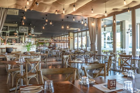 Mullaloo Beach Hotels & Apartments - Accommodation Great Ocean Road 11