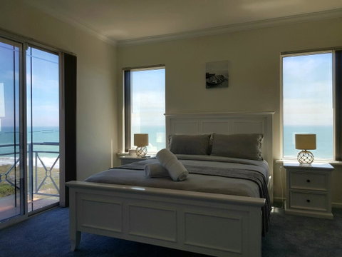 Caravel Beach House Mandurah - Accommodation Great Ocean Road 12