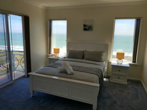 Caravel Beach House Mandurah - Accommodation Great Ocean Road 16