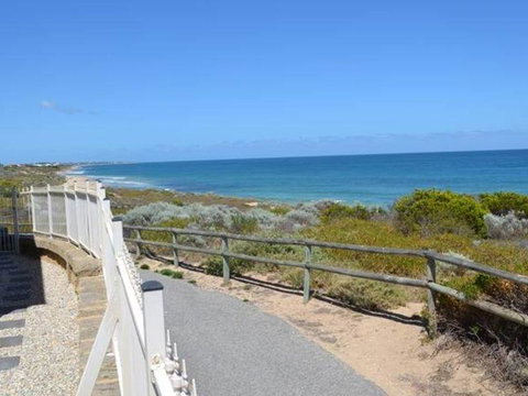 Caravel Beach House Mandurah - Accommodation Great Ocean Road 34