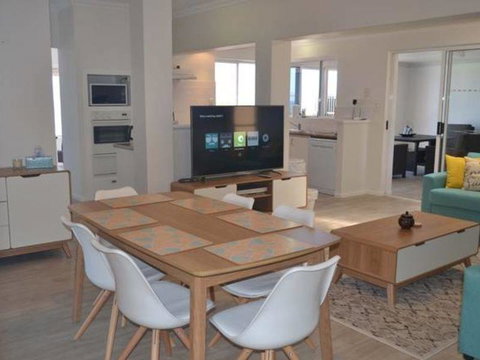 Caravel Beach House Mandurah - Accommodation Great Ocean Road 22