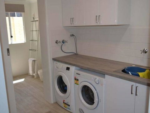 Caravel Beach House Mandurah - Accommodation Great Ocean Road 33