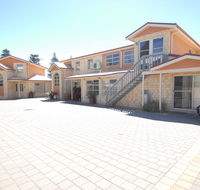Yot Spot Apartments