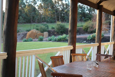 The Farmhouse - Accommodation Great Ocean Road 12