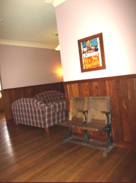 Pemberton Old Picture Theatre Holiday Apartments - Accommodation Great Ocean Road 23