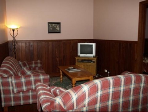 Pemberton Old Picture Theatre Holiday Apartments - Accommodation Great Ocean Road 25