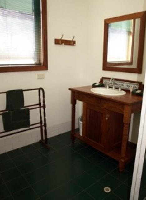 Pemberton Old Picture Theatre Holiday Apartments - Accommodation Great Ocean Road 33
