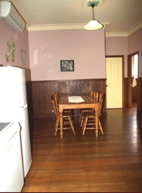 Pemberton Old Picture Theatre Holiday Apartments - Accommodation Great Ocean Road 11