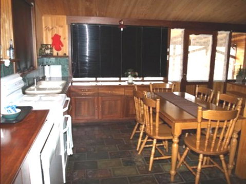 Pemberton Old Picture Theatre Holiday Apartments - Accommodation Great Ocean Road 7
