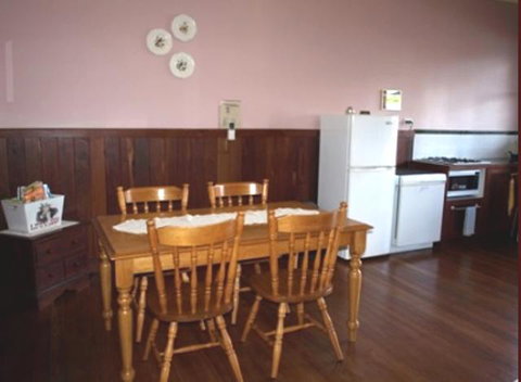 Pemberton Old Picture Theatre Holiday Apartments - Accommodation Great Ocean Road 28