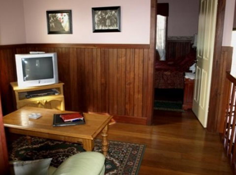 Pemberton Old Picture Theatre Holiday Apartments - Accommodation Great Ocean Road 31