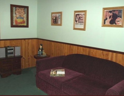 Pemberton Old Picture Theatre Holiday Apartments - Accommodation Great Ocean Road 10
