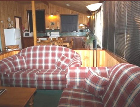 Pemberton Old Picture Theatre Holiday Apartments - Accommodation Great Ocean Road 8