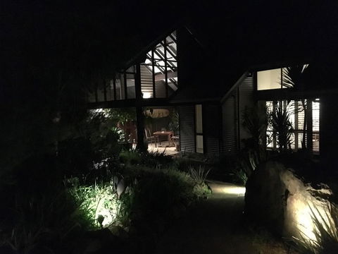 DESIGNER'S STUDIO - Accommodation Great Ocean Road 3