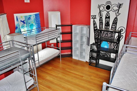 The Hive Hostel - Traveler Friendly, Passport Only - Accommodation Great Ocean Road 37