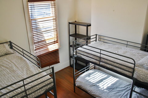 The Hive Hostel - Traveler Friendly, Passport Only - Accommodation Great Ocean Road 34