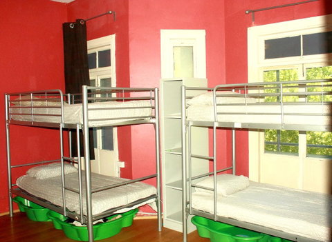 The Hive Hostel - Traveler Friendly, Passport Only - Accommodation Great Ocean Road 22
