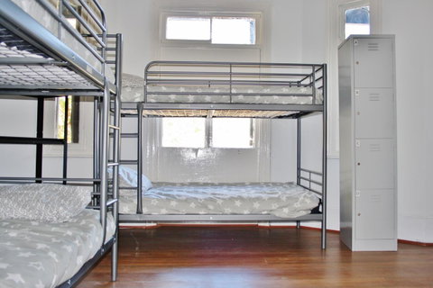 The Hive Hostel - Traveler Friendly, Passport Only - Accommodation Great Ocean Road 36