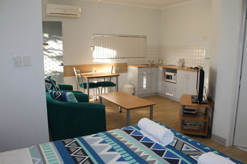 Mandurah Ocean Marina Chalets - Accommodation Great Ocean Road 1