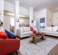 Como Executive Apartment