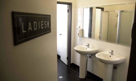 Shiralee Hostel -note - Valid Passport Required To Check In - Accommodation Great Ocean Road 14