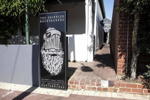Shiralee Hostel -note - Valid Passport Required To Check In - Accommodation Great Ocean Road 12