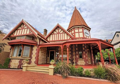 The Witch's Hat - Accommodation Great Ocean Road 8
