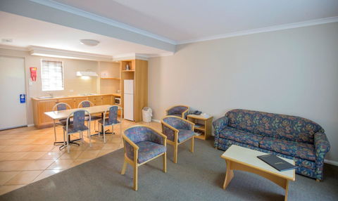 Esplanade Hotel Busselton - Accommodation Great Ocean Road 6