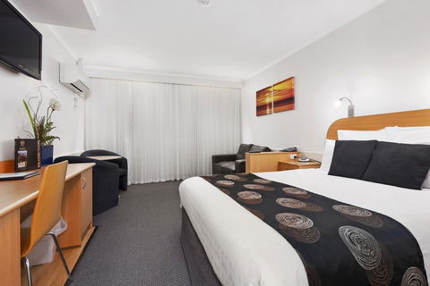 Beachfront Voyager Motor Inn - Accommodation Great Ocean Road 10