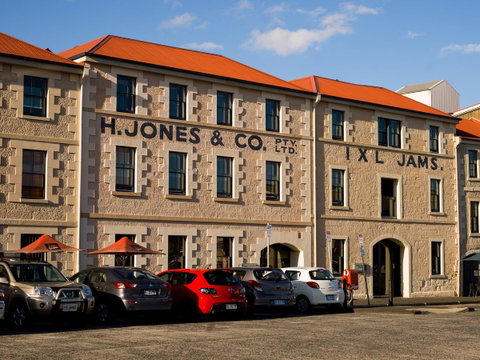 The Henry Jones Art Hotel - Accommodation Great Ocean Road 5