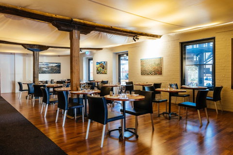 The Henry Jones Art Hotel - Accommodation Great Ocean Road 33