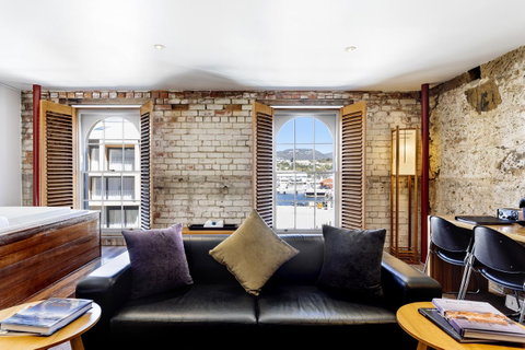 The Henry Jones Art Hotel - Accommodation Great Ocean Road 26