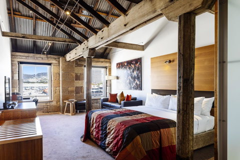 The Henry Jones Art Hotel - Accommodation Great Ocean Road 3