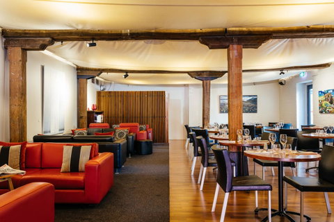 The Henry Jones Art Hotel - Accommodation Great Ocean Road 32