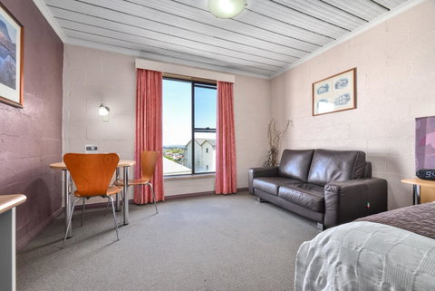 Balmoral On York - Accommodation Great Ocean Road 0