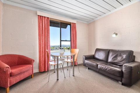 Balmoral On York - Accommodation Great Ocean Road 8