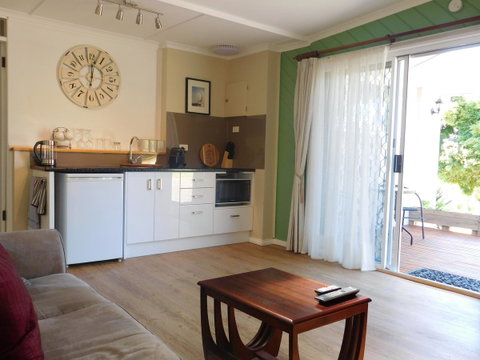 Amble\'a\'While On Tamar - Accommodation Great Ocean Road 3