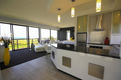 Horizon Deluxe Apartments - Accommodation Great Ocean Road 3
