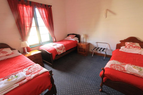 Kerrellie Cottages 2, 4 & 8 Reid Street - Accommodation Great Ocean Road 34