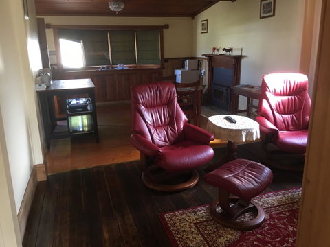 Kerrellie Cottages 2, 4 & 8 Reid Street - Accommodation Great Ocean Road 15