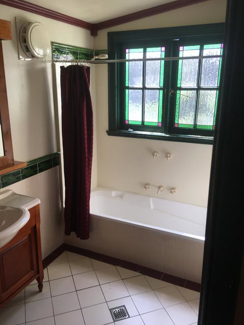 Kerrellie Cottages 2, 4 & 8 Reid Street - Accommodation Great Ocean Road 19