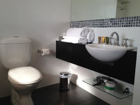 Auldington Hotel - Accommodation Great Ocean Road 4