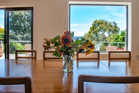 Tamar House - Accommodation Great Ocean Road 13