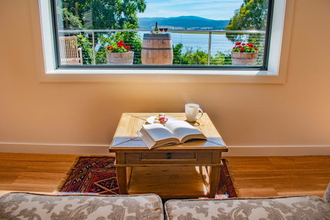 Tamar House - Accommodation Great Ocean Road 5