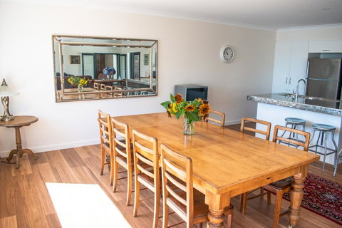 Tamar House - Accommodation Great Ocean Road 14