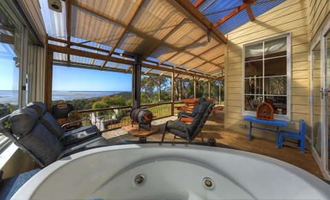 Island View Spa Cottage - Accommodation Great Ocean Road 5