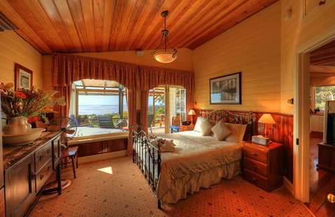 Island View Spa Cottage - Accommodation Great Ocean Road 2