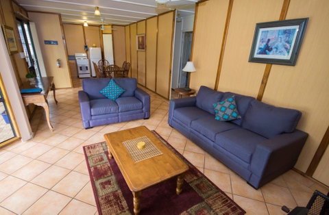 Nornalup Riverside Chalet - Accommodation Great Ocean Road 2