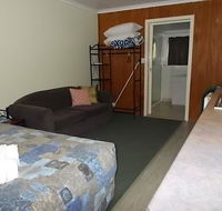 Oakridge Motel Tourist Park - Accommodation Great Ocean Road